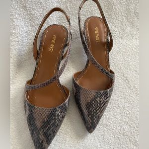 Nine West snake pattern, kitten heels